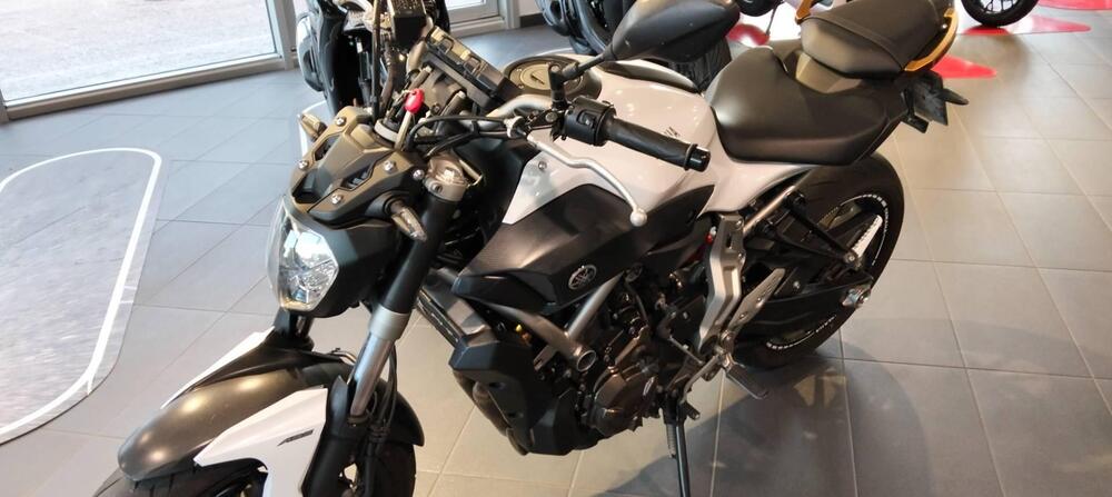 Yamaha MT-07 ABS (2014 - 16) (4)