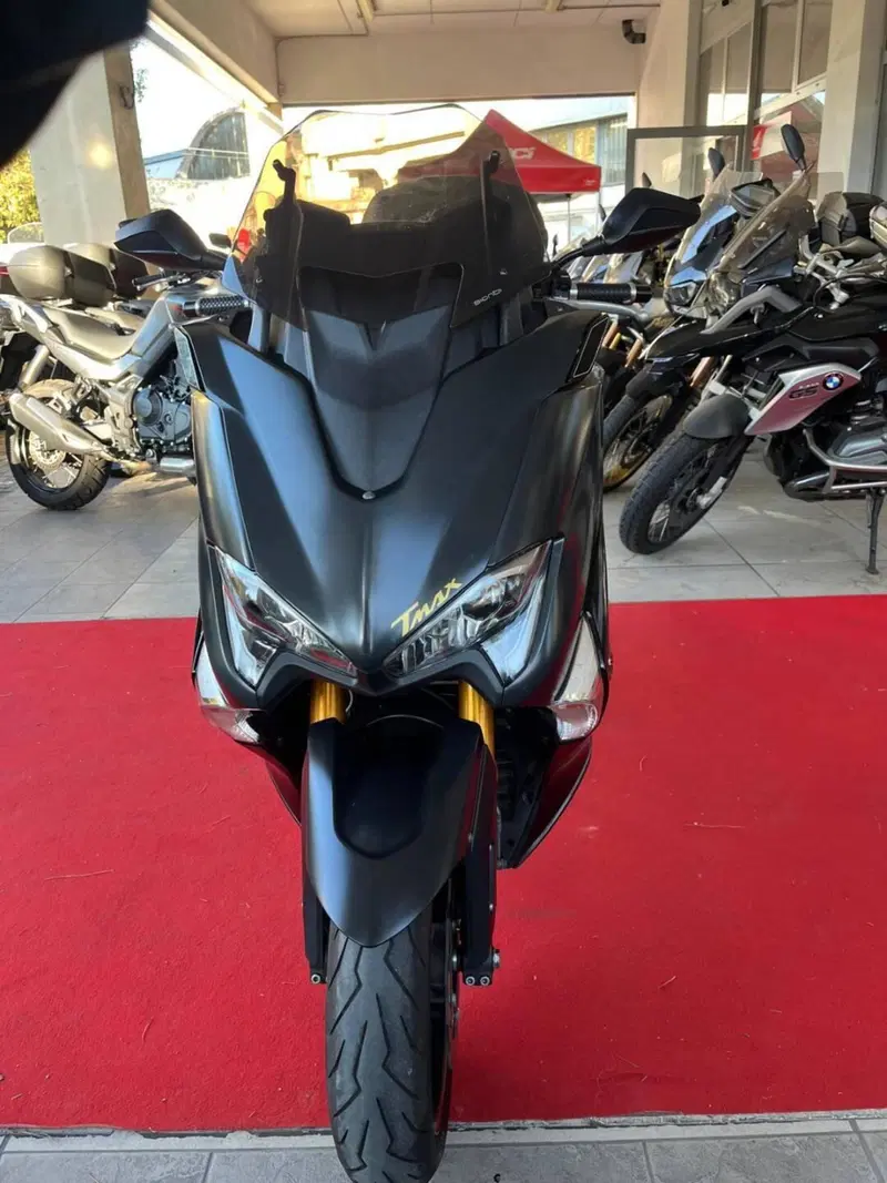 Yamaha T-Max 530 SX (2017 - 19) (2)