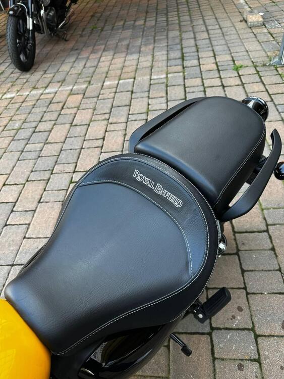 Royal Enfield Meteor 350 Supernova (2021 - 25) (5)