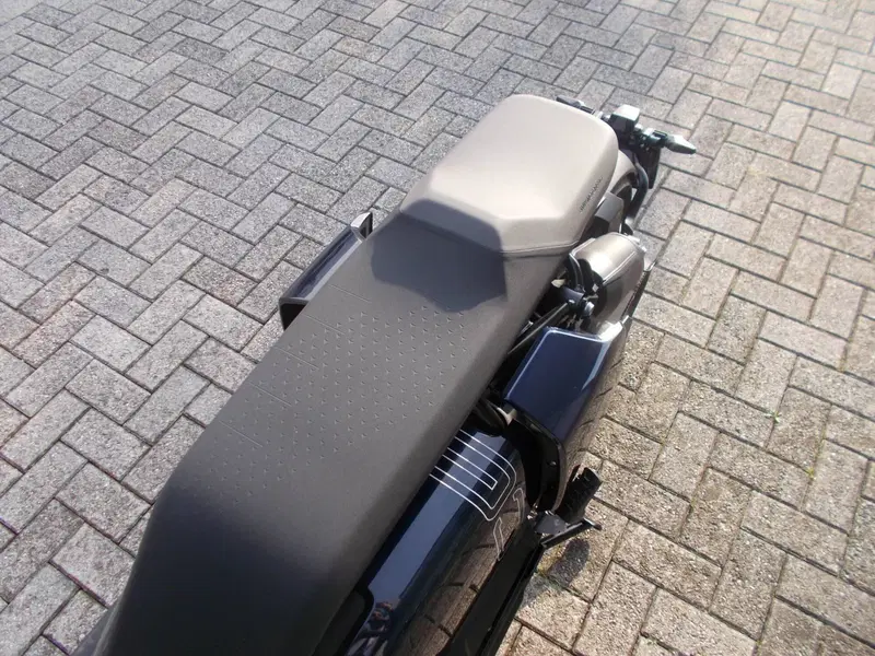 Bmw CE 04 (2021 - 25) (5)