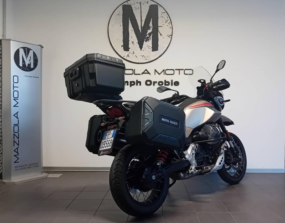 Moto Guzzi V85 TT Travel (2024 - 25) (2)