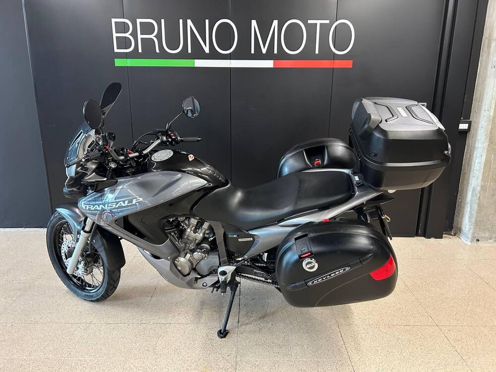 Honda Transalp XL 700 V ABS (2007 - 2013) (2)