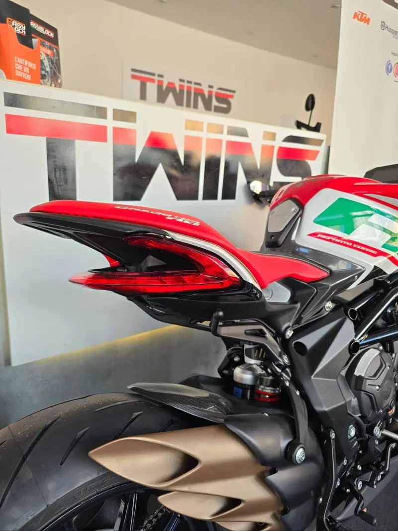 MV Agusta Dragster 800 RC SCS (2022 - 25) (9)