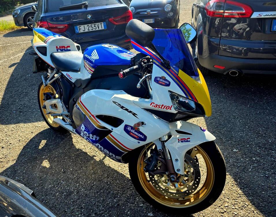 Honda CBR 1000 RR Fireblade (2004 - 05) (3)