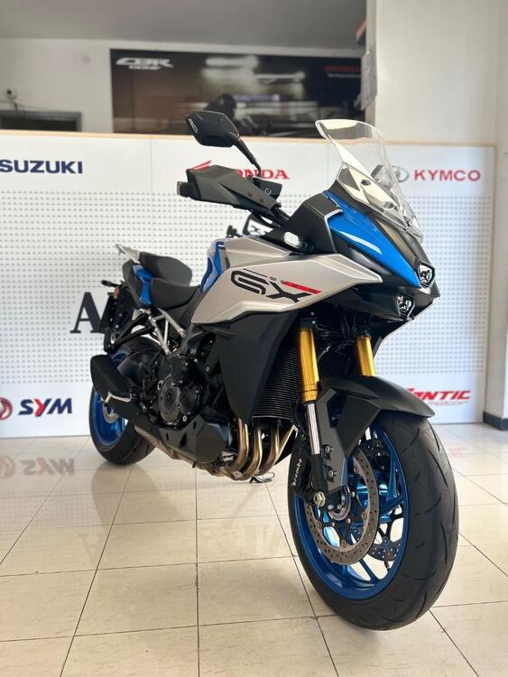 Suzuki GSX-S1000GX (2024 - 25) (4)