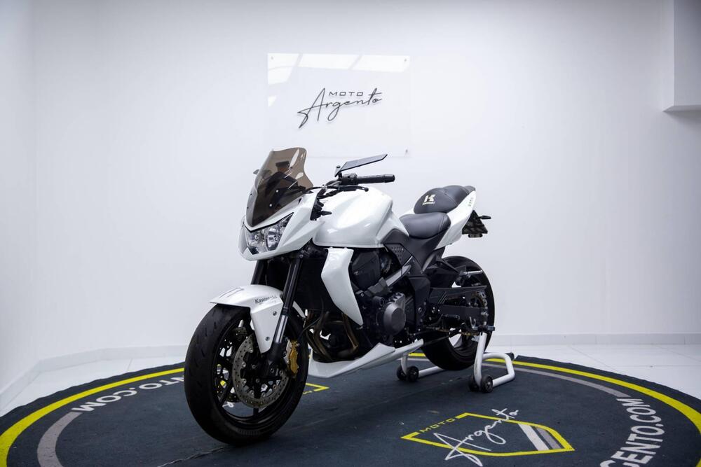 Kawasaki Z 750 (2007 - 14) (4)