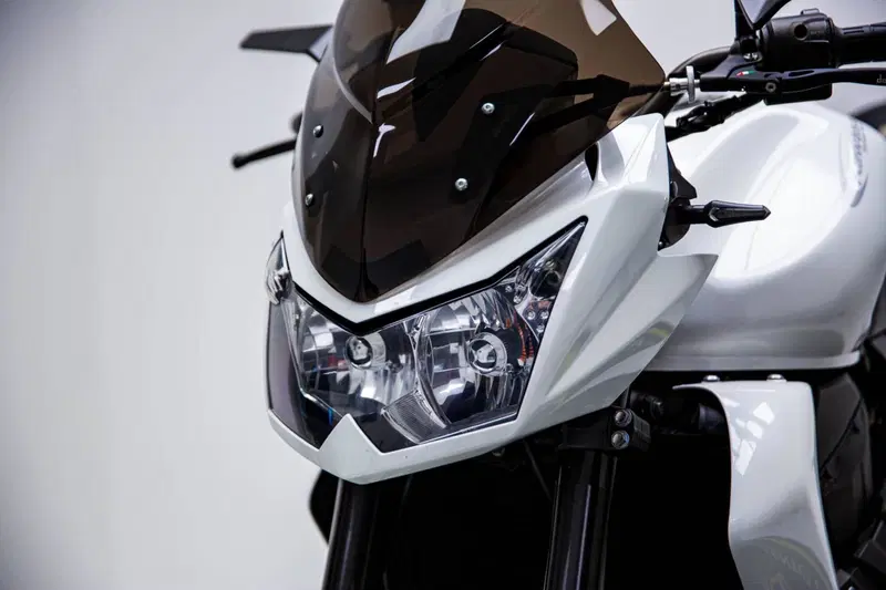 Kawasaki Z 750 (2007 - 14) (16)