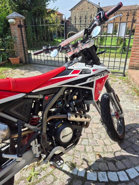 Fantic Motor Motard 125 Competition 4t (2020) (5)