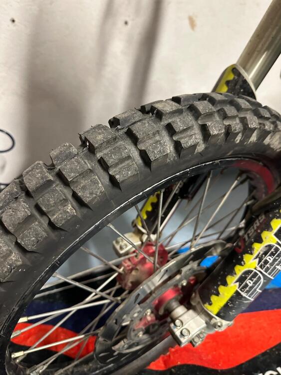 AJP PR7 650 Adventure (2021 - 24) (4)