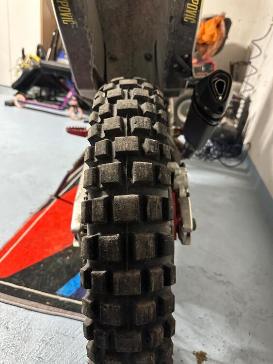 AJP PR7 650 Adventure (2021 - 24) (5)