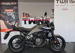 Husqvarna Svartpilen 401 (2024 - 25) usata