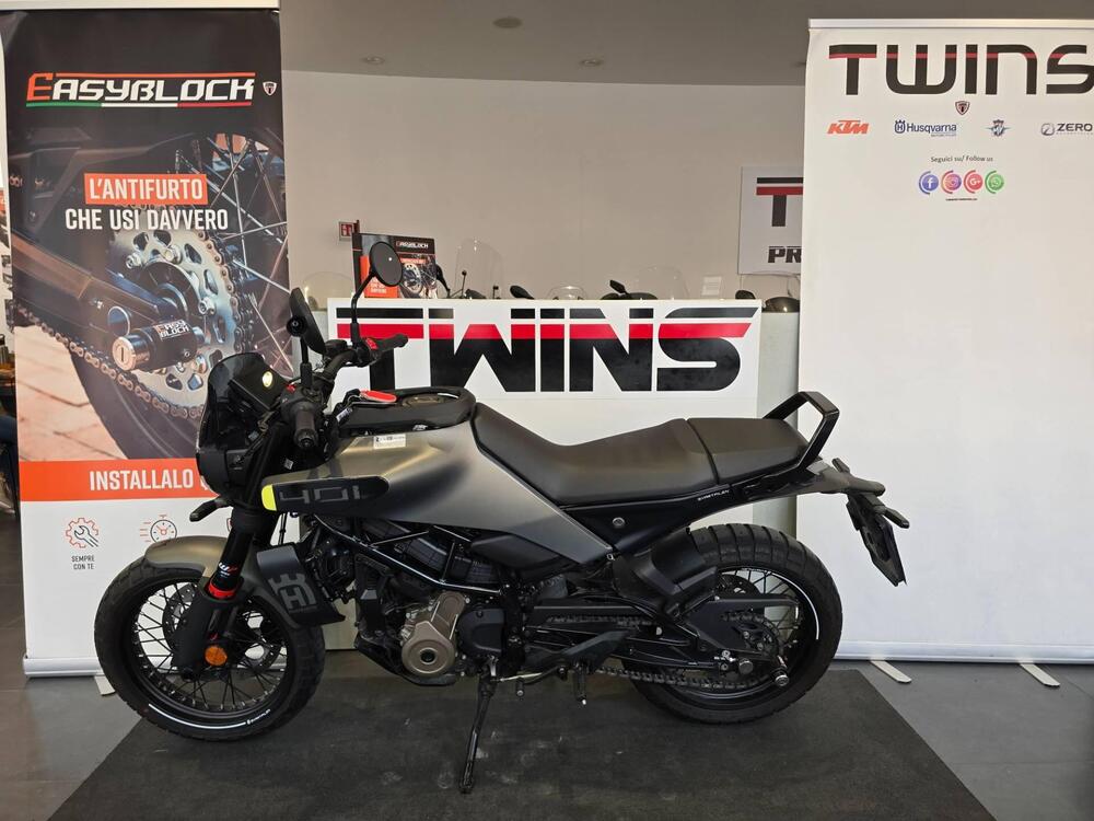 Husqvarna Svartpilen 401 (2024 - 25) (5)