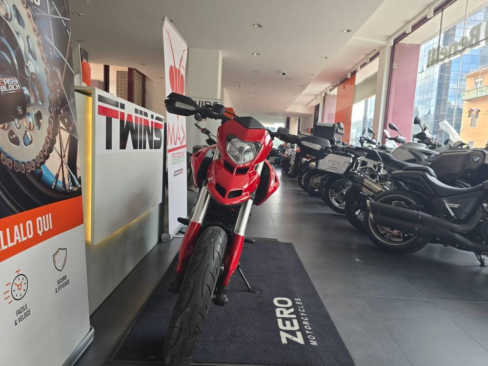 Ducati Hypermotard 796 (2012) (3)