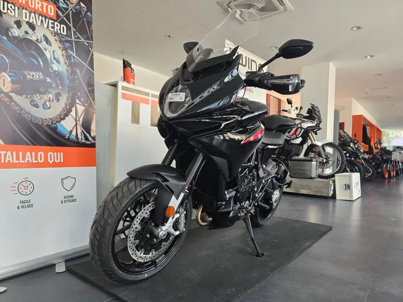 MV Agusta Turismo Veloce 800 R (2023 - 26) (4)