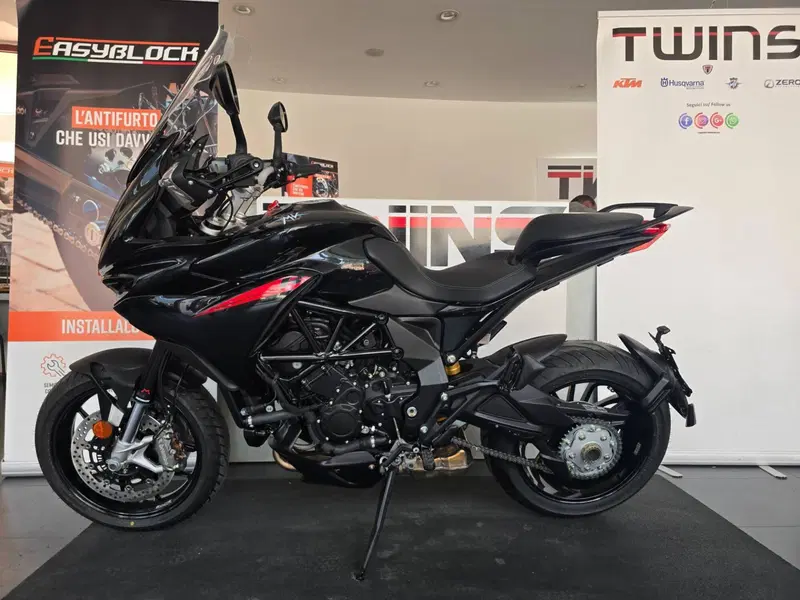 MV Agusta Turismo Veloce 800 R (2023 - 26) (5)
