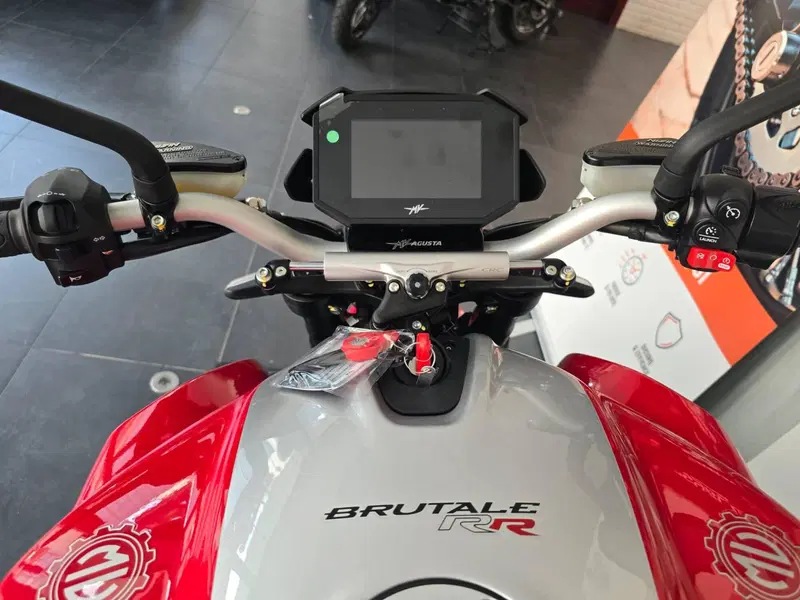 MV Agusta Brutale 801 RR Ottantesimo (2025 - 26) (15)