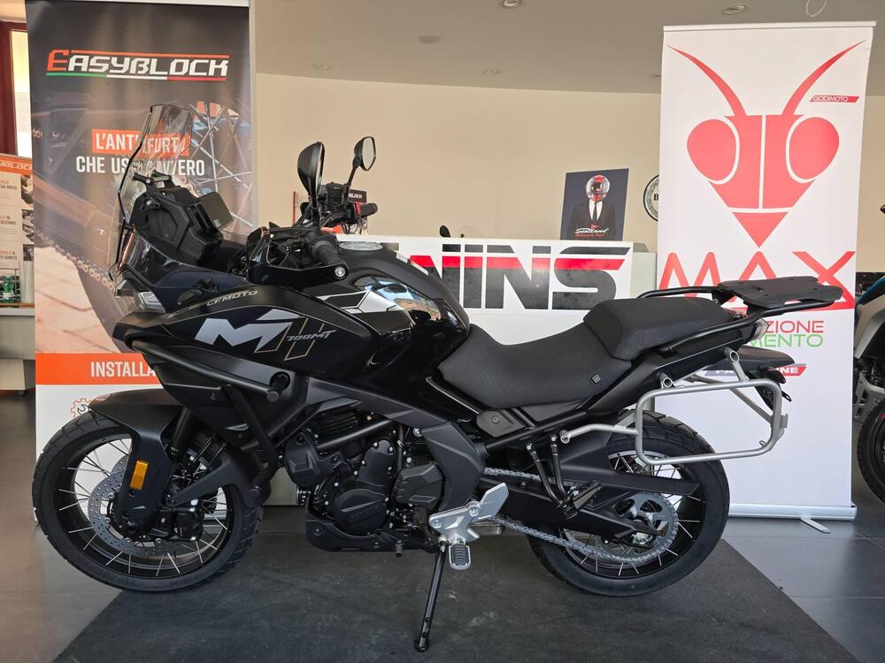 CFMOTO 700MT Adventure (2025) (5)