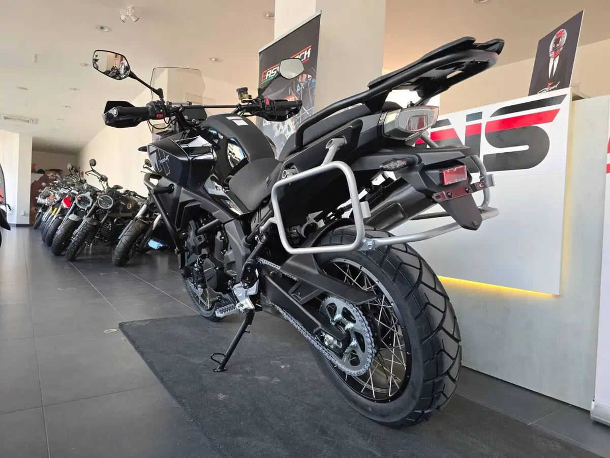 CFMOTO 700MT Adventure (2025 - 26) (6)