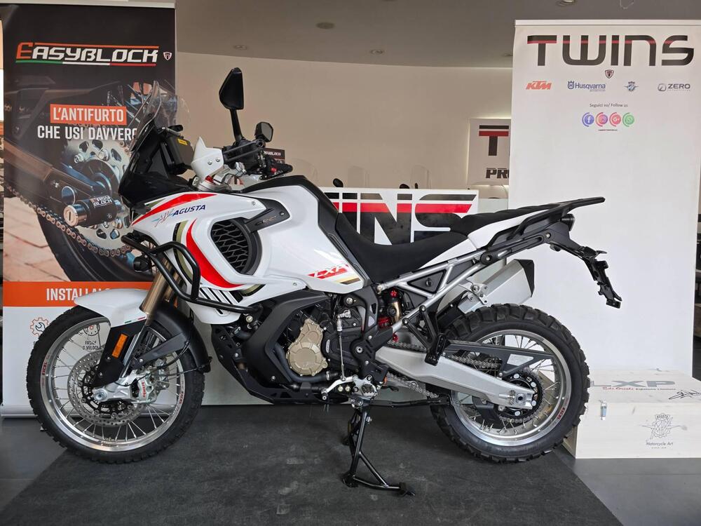 MV Agusta LXP Orioli (2024 - 25) (5)