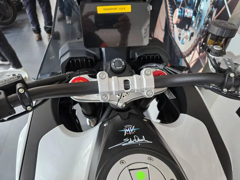MV Agusta LXP Orioli (2024 - 26) (10)