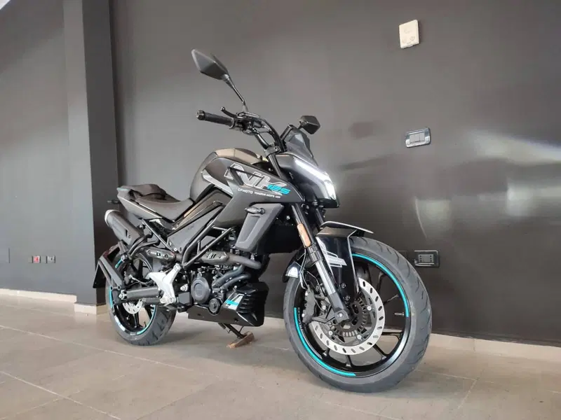 CFMOTO 125NK (2025 - 26) (4)