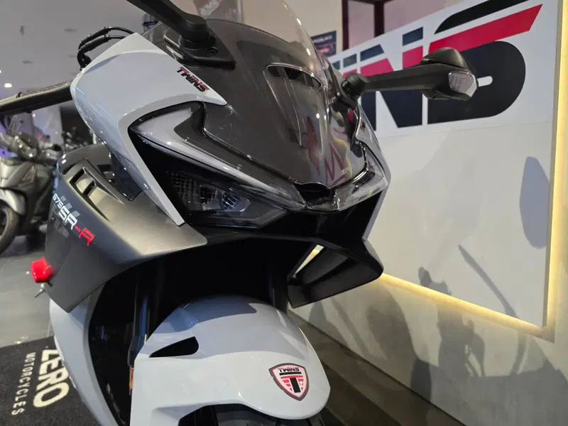 CFMOTO 675SR-R (2025 - 26) (13)