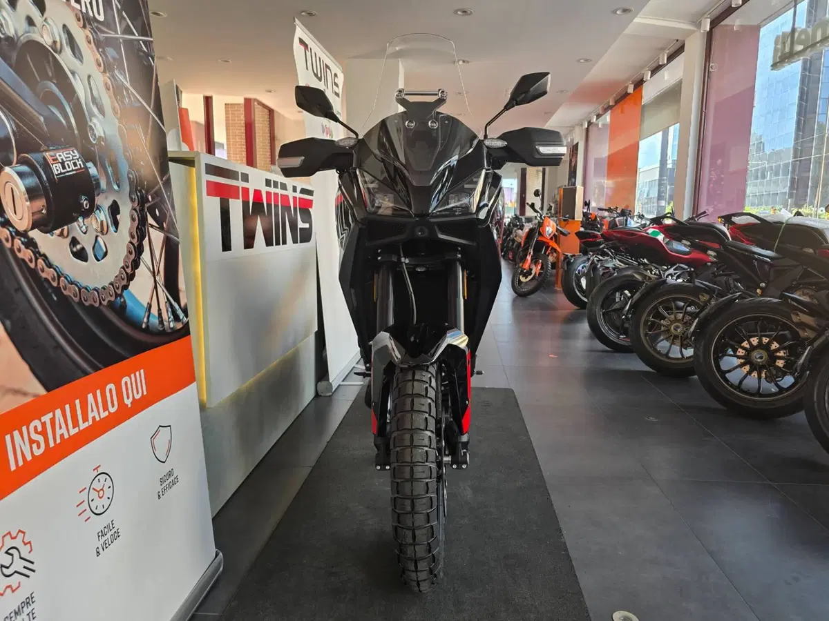 Moto Morini X-Cape 700 (2025 - 26) (3)