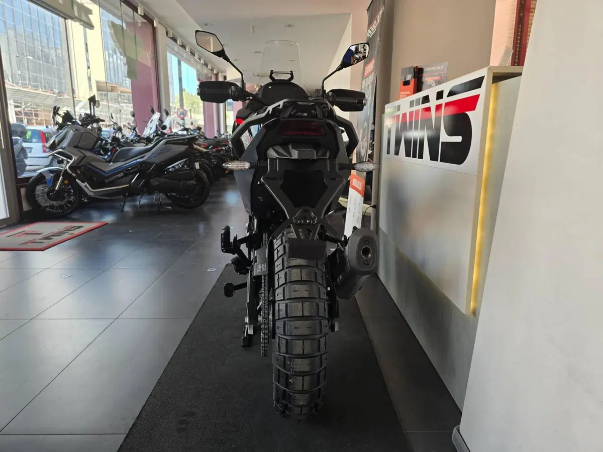 Moto Morini X-Cape 700 (2025 - 26) (7)