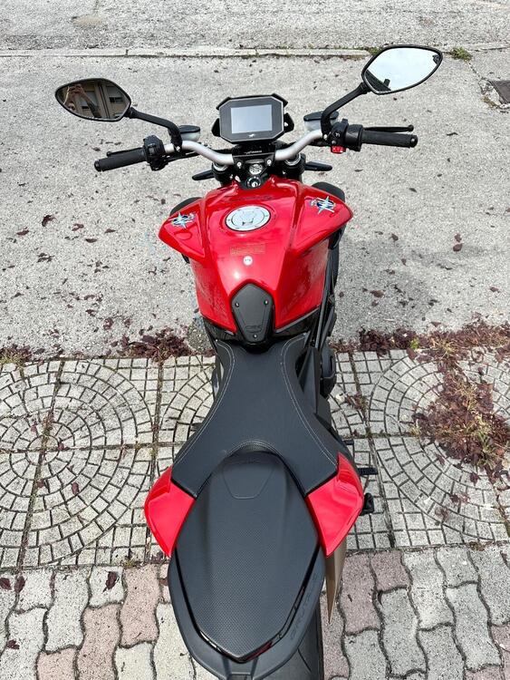 MV Agusta Brutale 800 R (2023 - 25) (5)