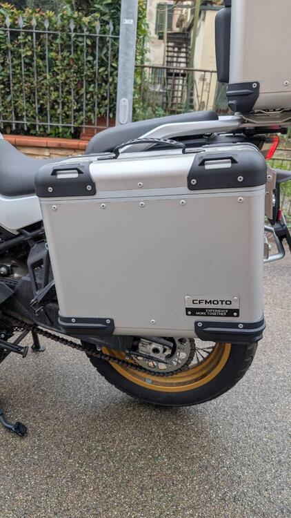 CFMOTO 800MT Touring (2022 - 25) (3)
