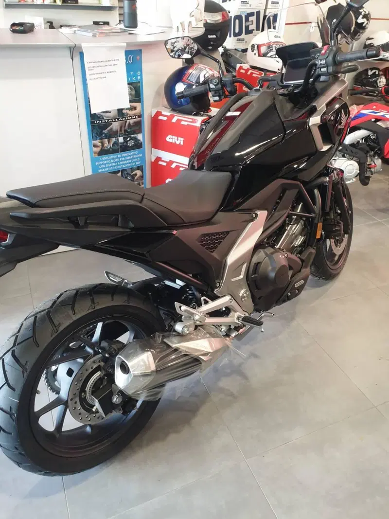 Honda NC 750 X DCT (2025 - 26) (2)