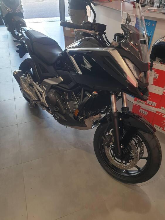 Honda NC 750 X DCT (2025)