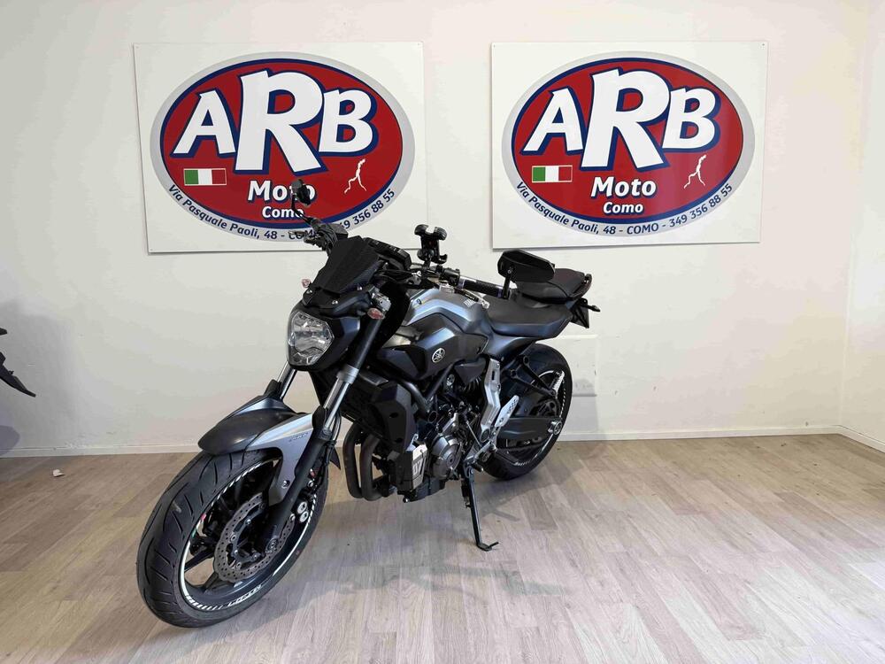 Yamaha MT-07 (2014 - 16) (2)