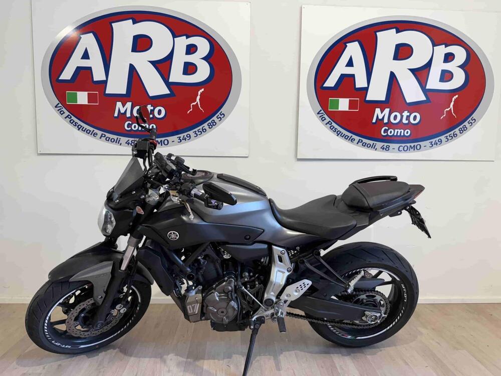 Yamaha MT-07 (2014 - 16) (4)