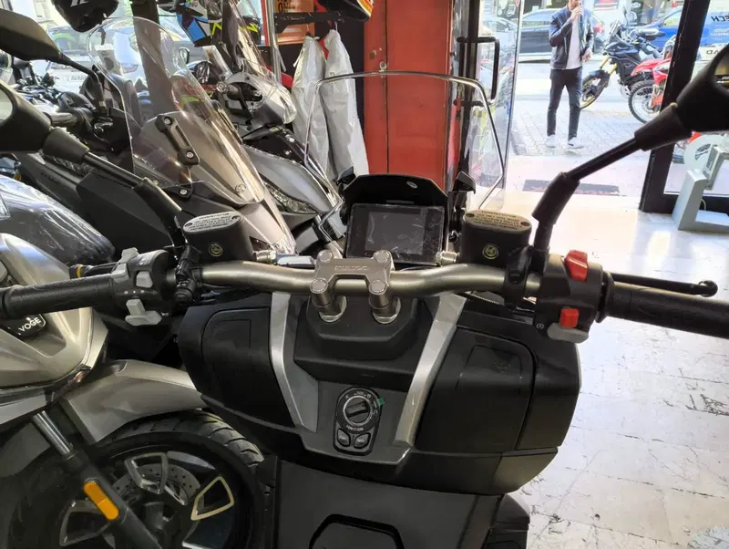 Kymco Dink 125 X (2025 - 26) (8)