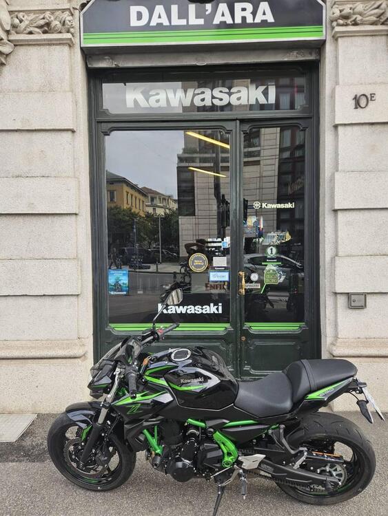 Kawasaki Z 650 (2025 - 26) (3)