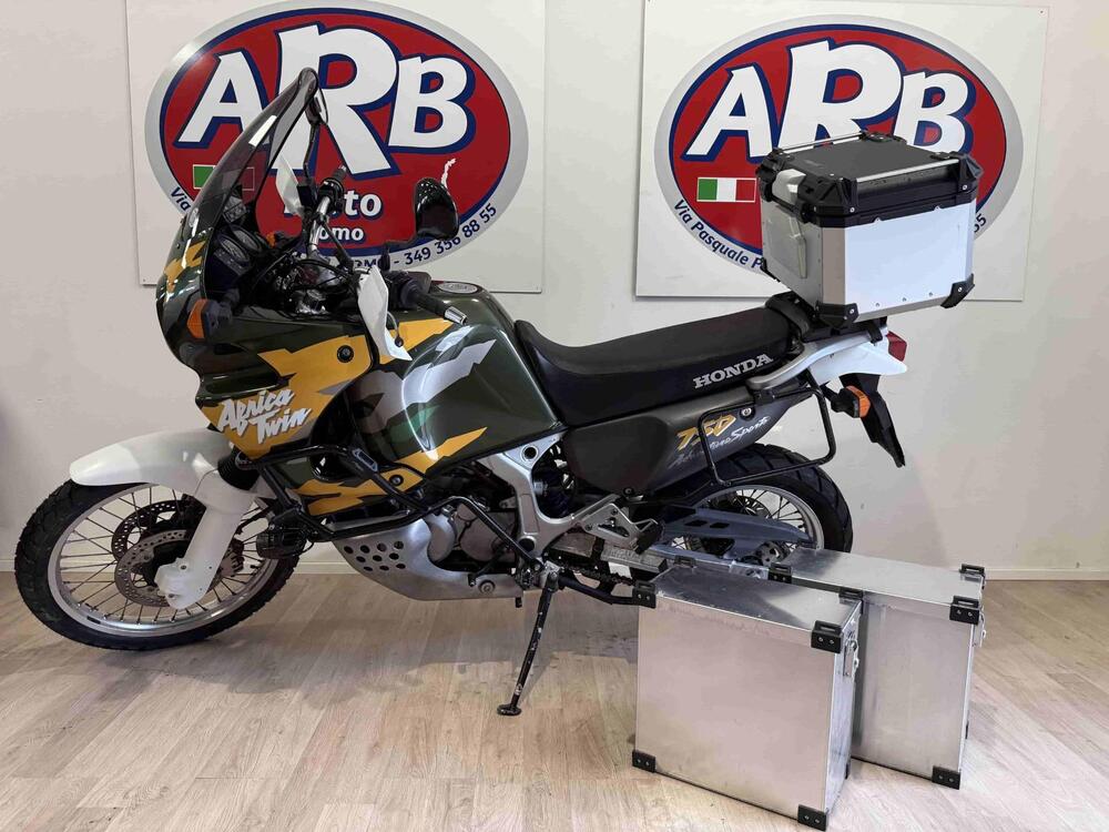 Honda Africa Twin XRV 750 (1996 - 02) (3)