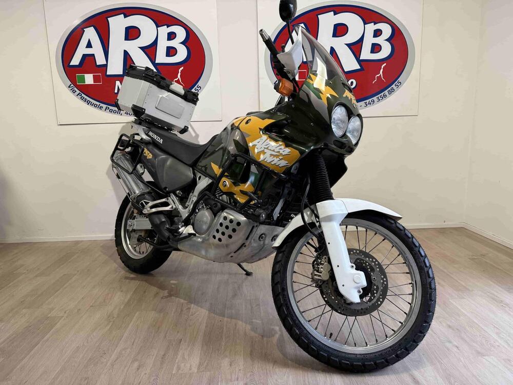 Honda Africa Twin XRV 750 (1996 - 02) (5)