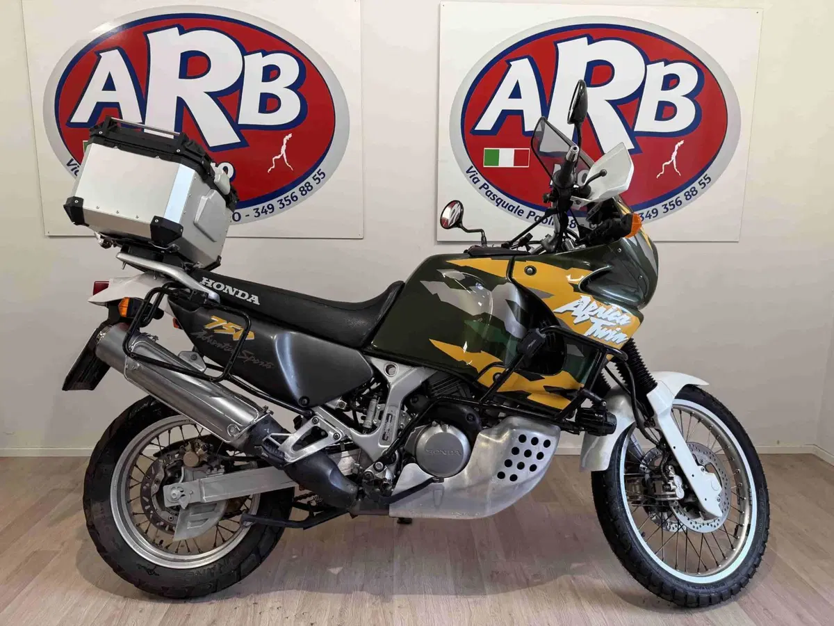 Honda Africa Twin XRV 750 (1996 - 02)