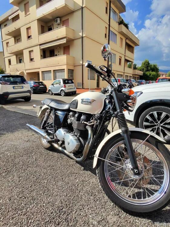 Triumph Bonneville (2007 - 16) (5)