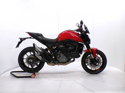 Ducati Monster 937 + (2021 - 25) usata