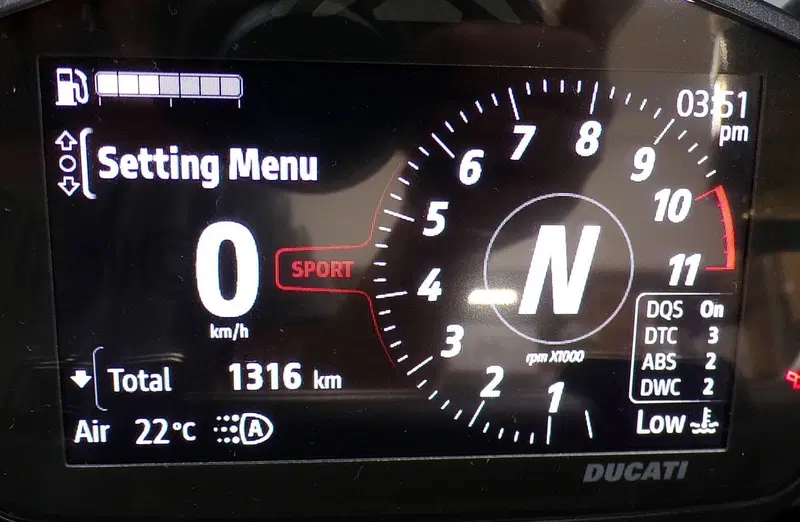 Ducati Monster 937 + (2021 - 25) (12)