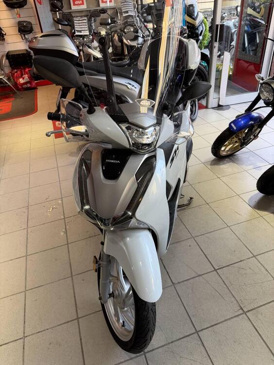 Honda SH 150 i (2017 - 19) (5)