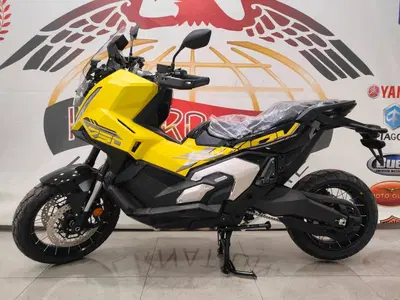 Honda X-ADV 750 (2025 - 26) nuova