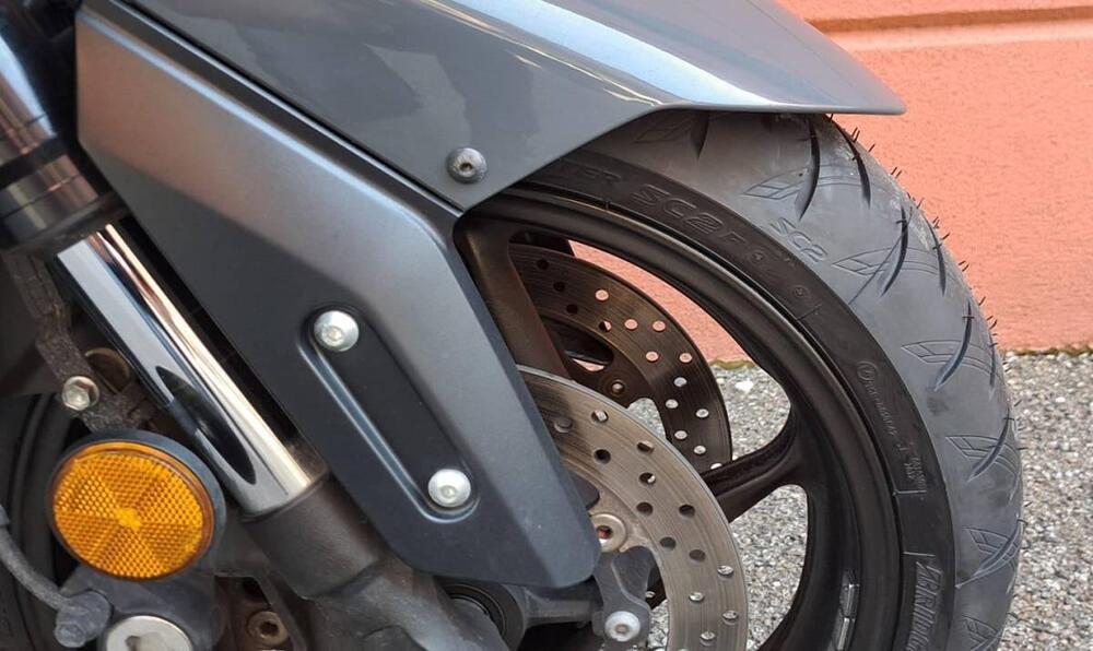 Yamaha T-Max 560 Tech Max (2022 - 24) (2)