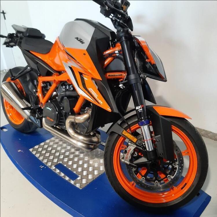 KTM 1290 Super Duke R EVO (2022 - 23) (2)