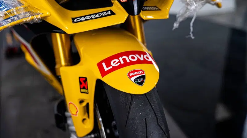 Ducati Panigale V4 Bagnaia 2022 World Champion Replica (2023) (12)