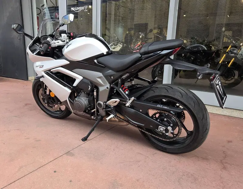 Triumph Daytona 660 (2024 - 26) (8)