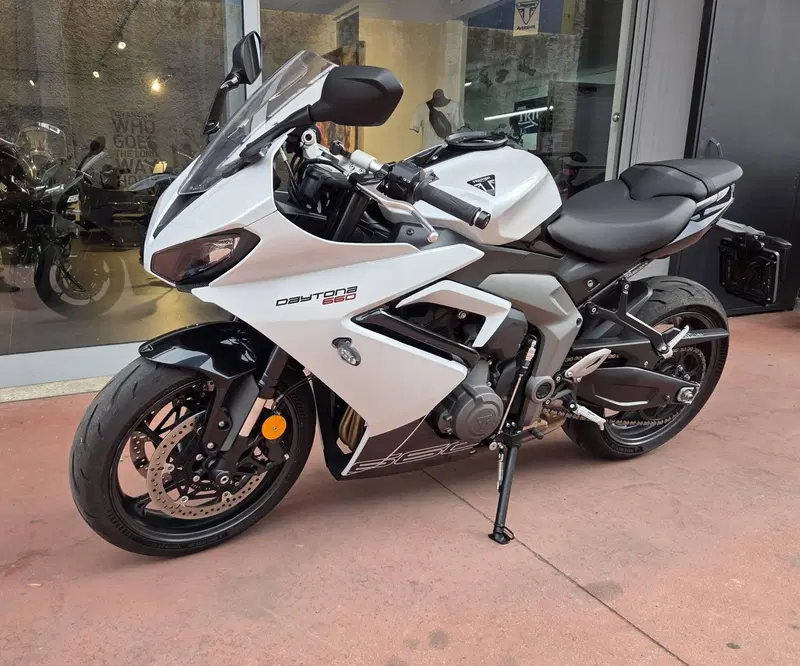 Triumph Daytona 660 (2024 - 26) (9)
