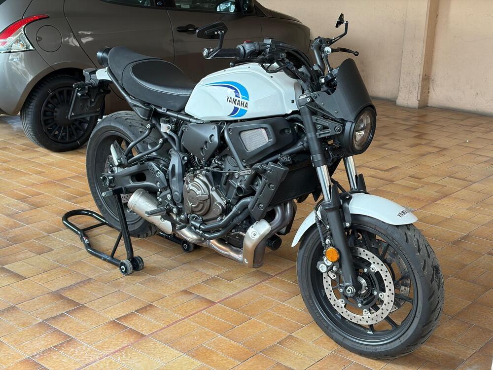 Yamaha XSR 700 (2022 - 25)